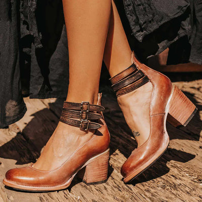 Cosette – Escarpins à Brides en Cuir Vintage