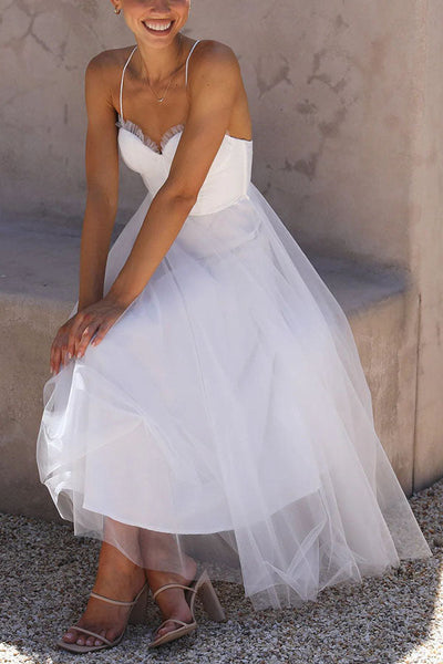 Abito moderno in chiffon senza spalline - Embla