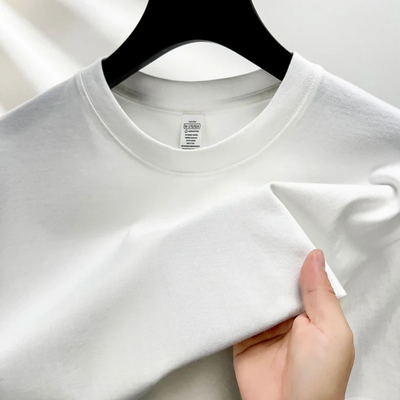 Camiseta de manga corta con cuello redondo para hombre | Estilo relajado