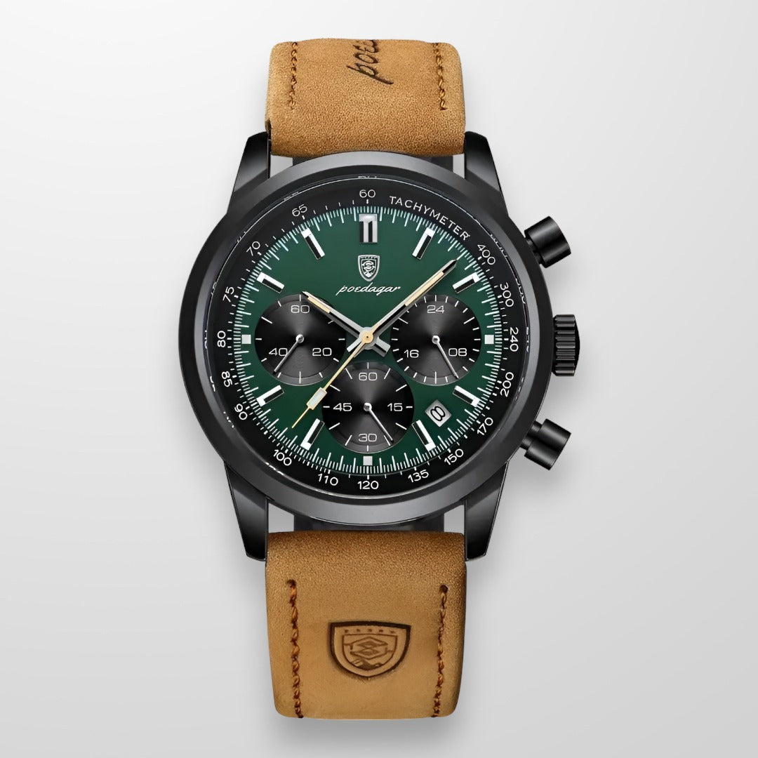Montre chronographe homme avec cadran vert, boîtier noir, bracelet en cuir marron, tachymètre, aiguilles luminescentes. Accessoire élégant et moderne.
