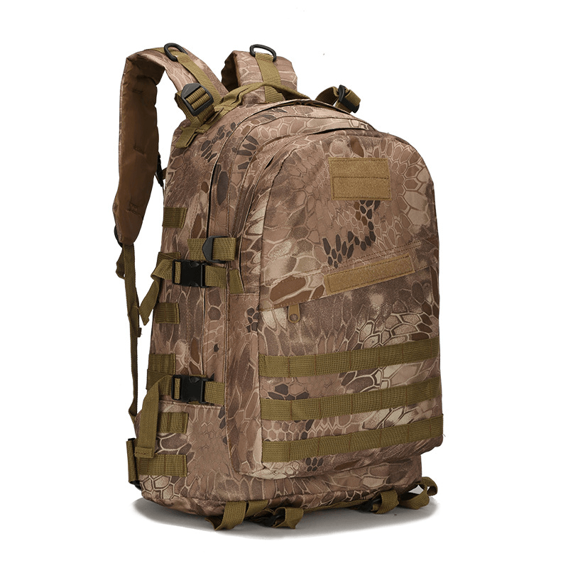 Sac à dos camouflage militaire, grande capacité, résistant, idéal pour randonnée, camping, survie. Design ergonomique, multiples poches de rangement.