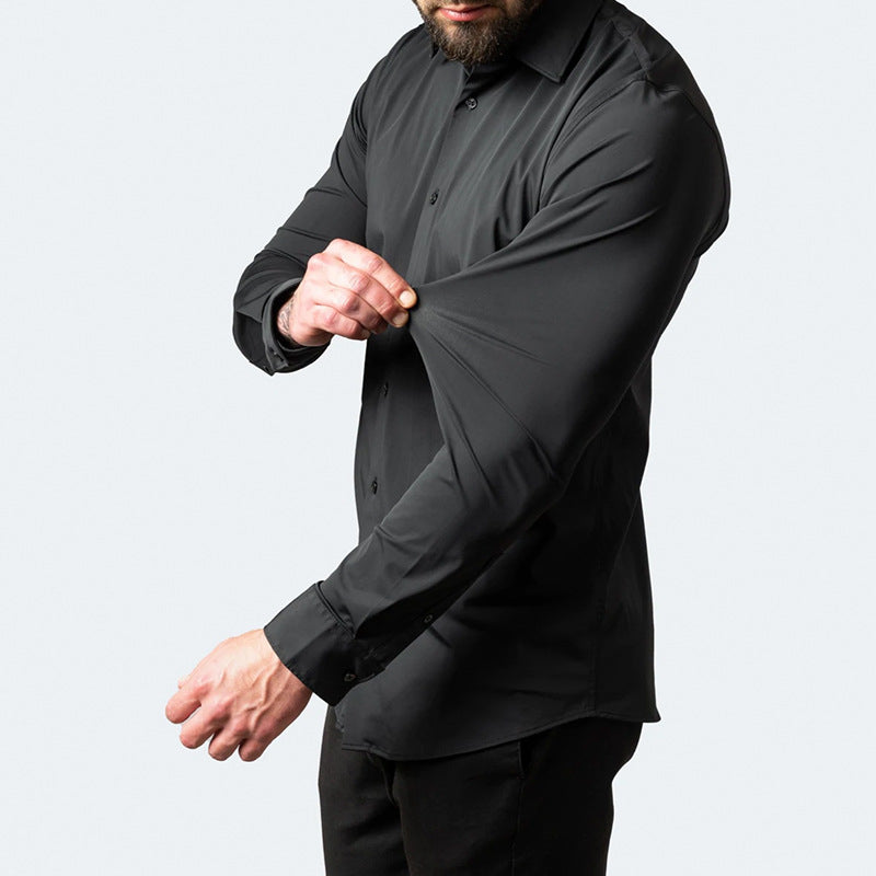 Camisa elástica para hombre para máxima comodidad.