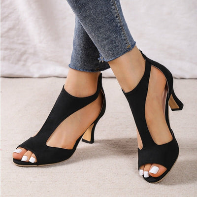 Océane Dubois | Talons hauts à la mode soutenant le pied