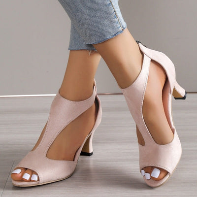 Océane Dubois | Talons hauts à la mode soutenant le pied