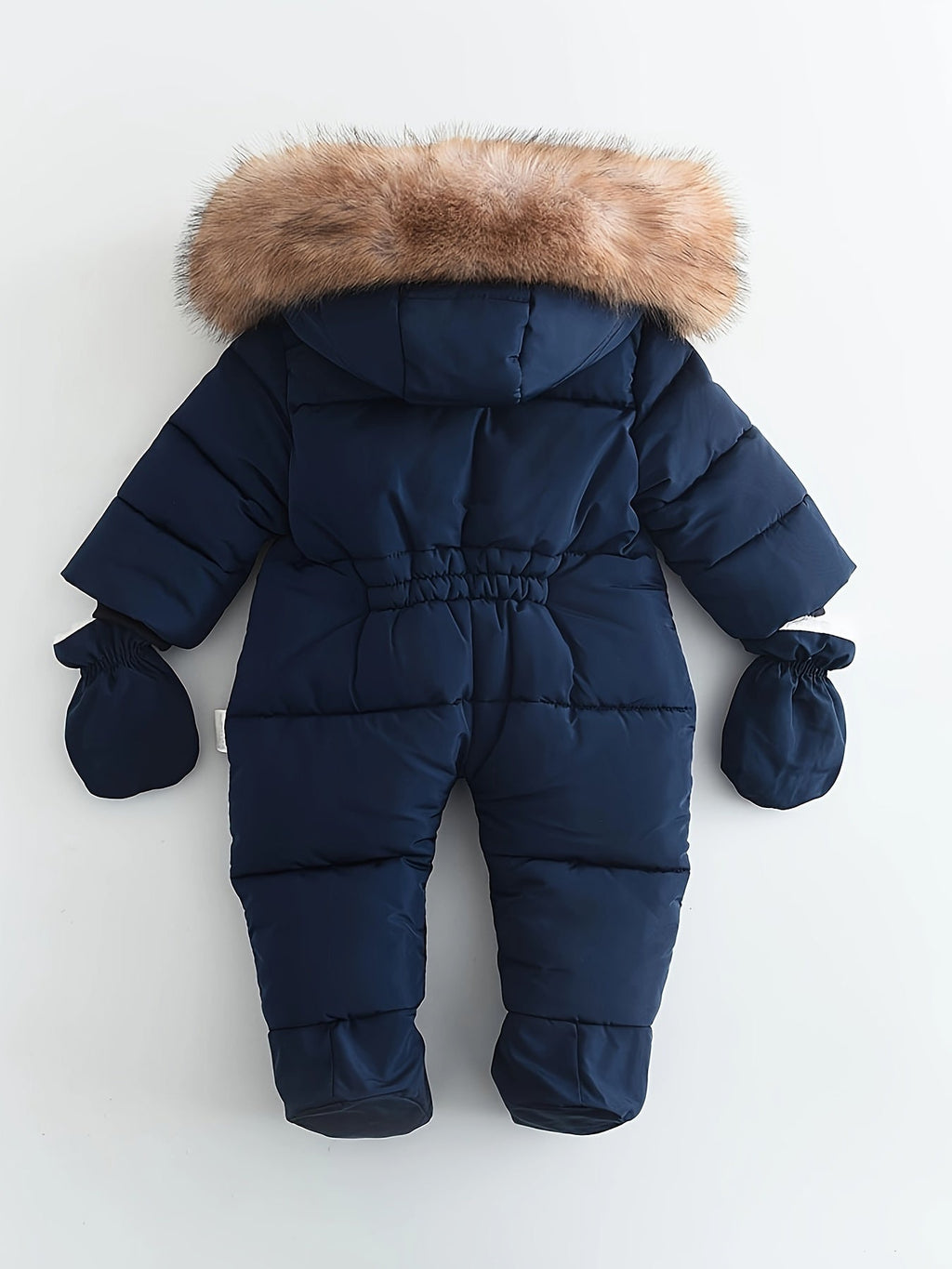 Combinaison bébé d'hiver bleue avec capuche bordée de fourrure synthétique, gants assortis. Vêtement chaud, imperméable, idéal pour le froid.