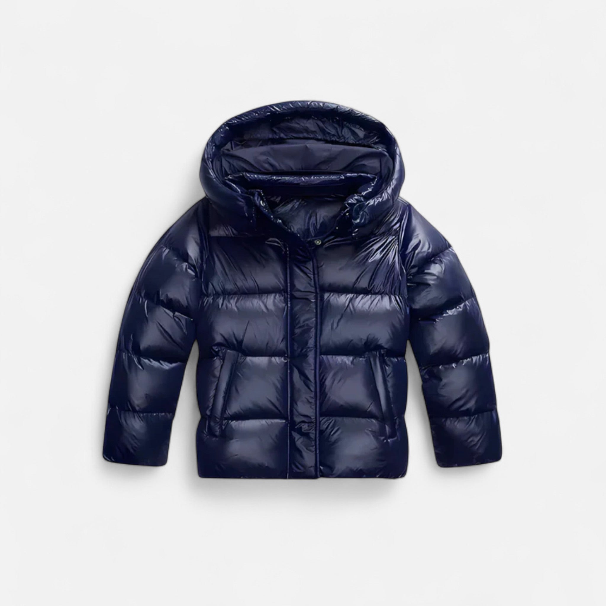 Doudoune bleu marine avec capuche, matelassée et brillante, idéale pour l'hiver. Veste chaude et élégante pour homme ou femme.