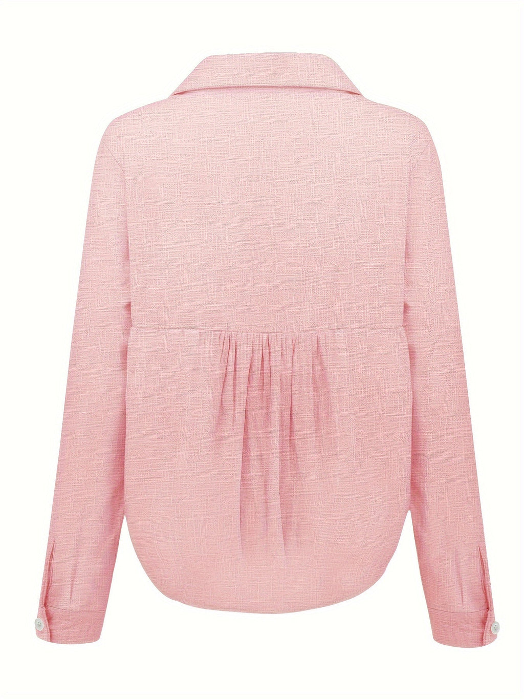 Chemisier rose à manches longues, col classique, tissu texturé, coupe ample. Mode féminine élégante, tendance vêtements printemps-été.