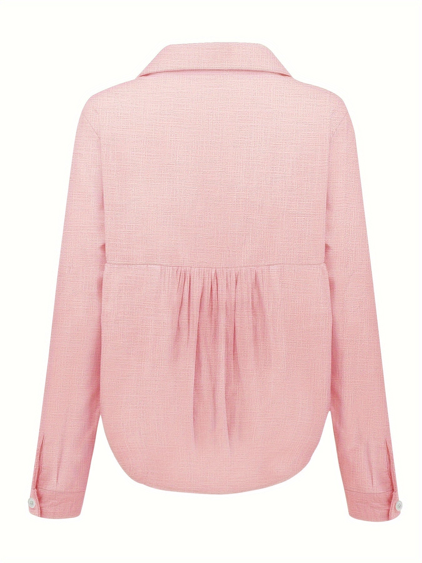 Chemisier rose à manches longues, col classique, tissu texturé, coupe ample. Mode féminine élégante, tendance vêtements printemps-été.