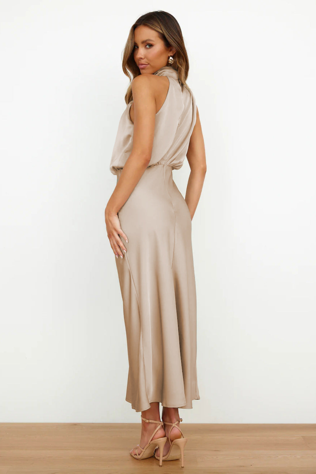 Lena - Elegante vestido de noche de satén