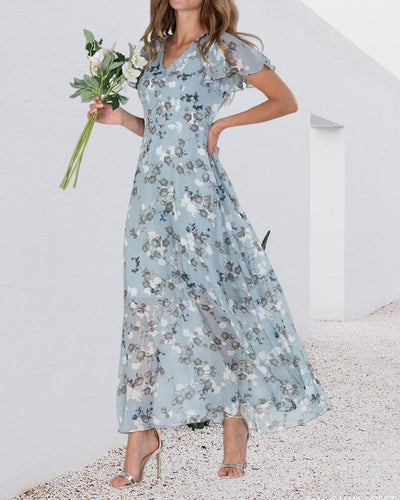 Abito in chiffon con volant