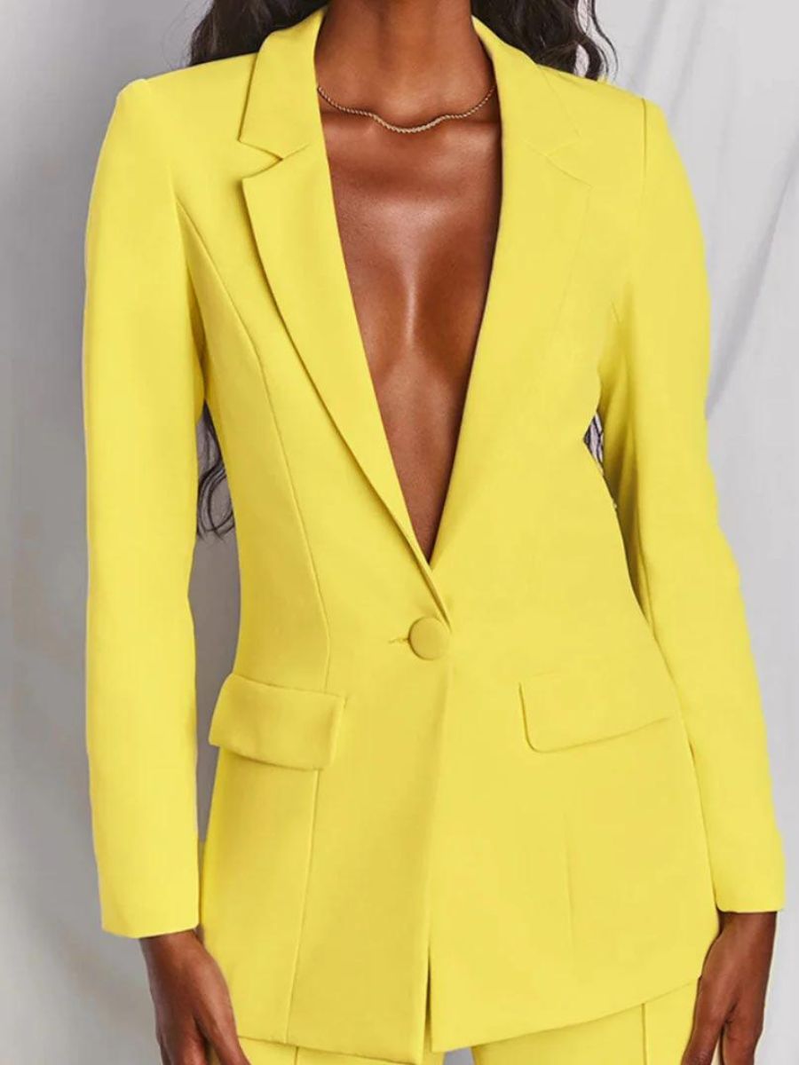 Blazer jaune vif pour femme, élégant et moderne, avec col à revers et bouton unique, idéal pour un look professionnel ou chic.