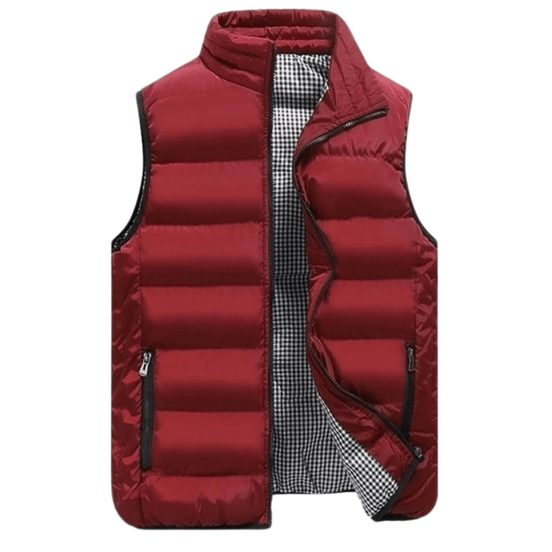 Gilet sans manches rouge matelassé pour homme, fermeture éclair, poches zippées, doublure à carreaux, mode hiver, vêtement chaud et élégant.