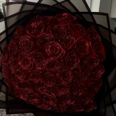 Rose scintillanti in perenne fioritura
