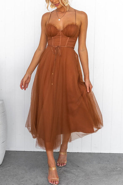 Abito moderno in chiffon senza spalline - Embla