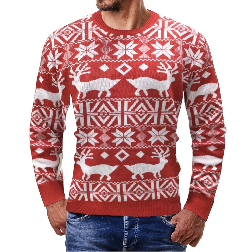 Homme portant un pull de Noël rouge avec motifs de rennes et flocons de neige blancs, style scandinave, mode hiver festive.