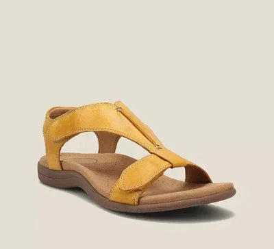 Sandale en cuir jaune pour femme avec semelle ergonomique, design moderne et confortable, idéale pour l'été et les promenades urbaines.