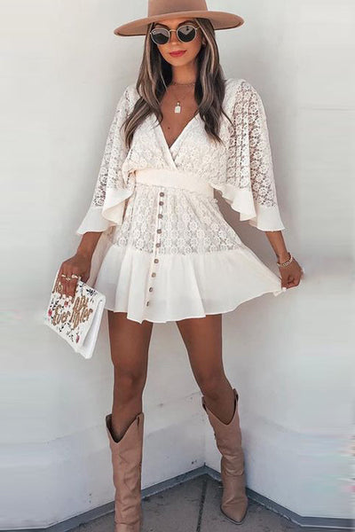 Dreamy Nights - Mini vestido con escote en pico y encaje