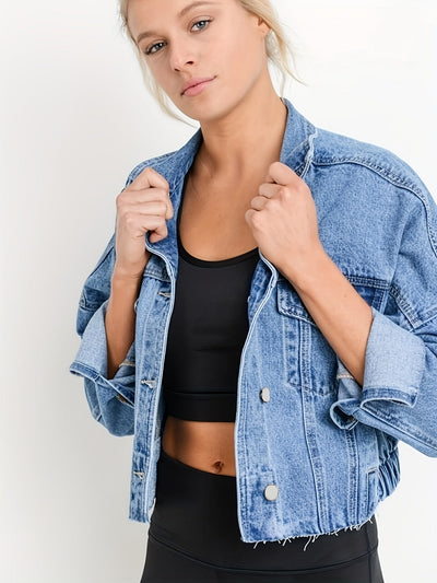 Veste en denim bleu avec col à revers