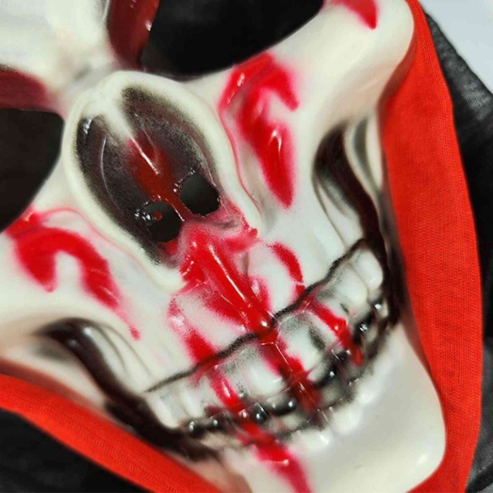 Grimora Set | Halloween pelerini aksesuarları, iskelet maskeleri ve orak