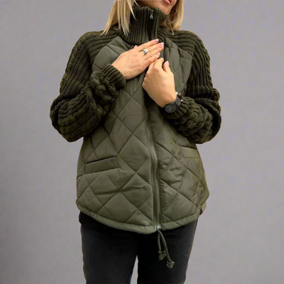 Veste matelassée avec manches tricotées