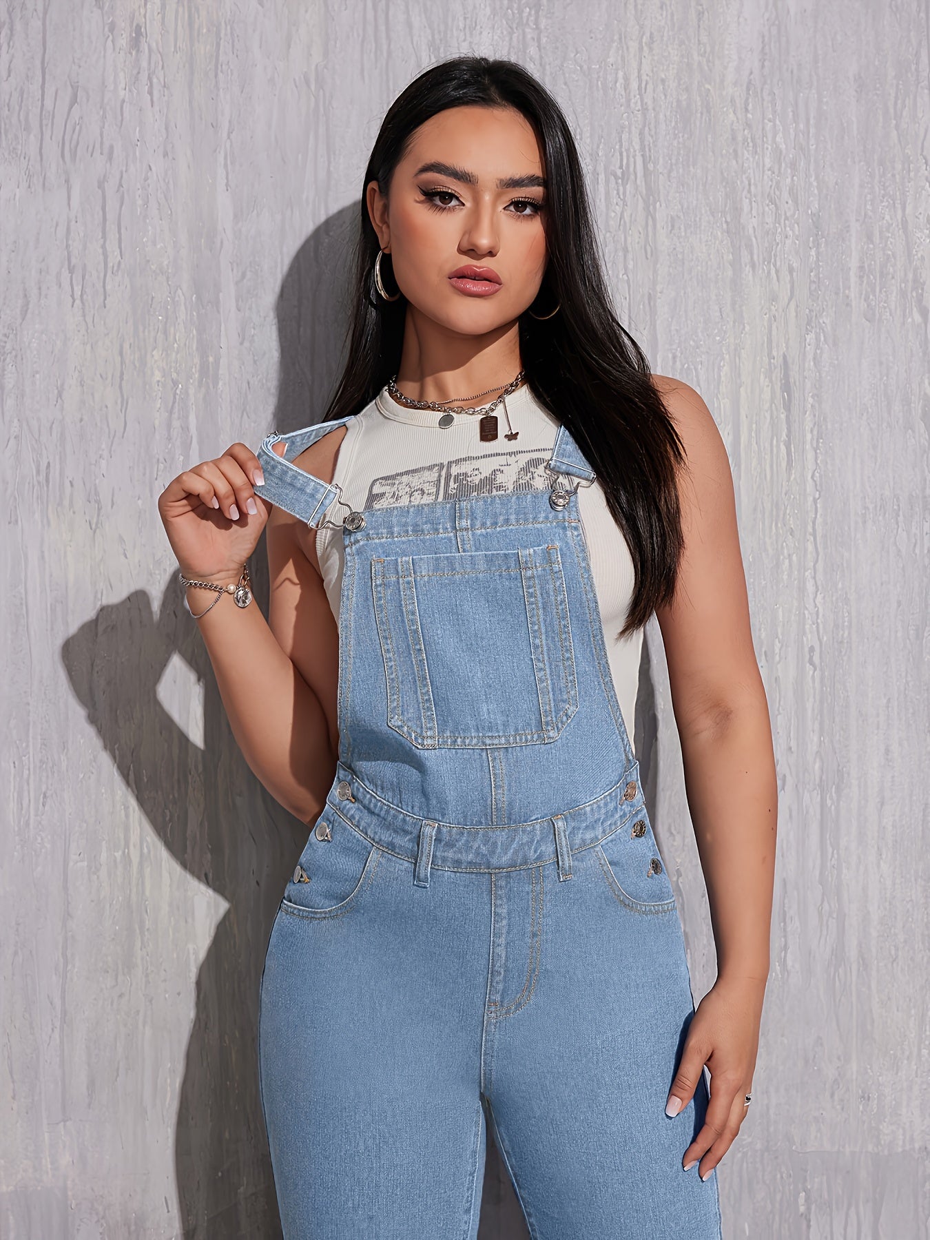 KRISTINE | Peto vaquero azul claro de corte regular 