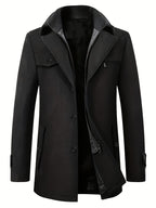 Manteau noir élégant pour homme, style trench-coat, avec col montant et fermeture éclair, idéal pour l'hiver et les occasions formelles.