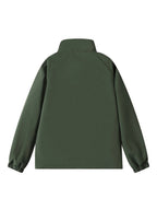 Veste verte unie pour homme, vue de dos, avec col montant et manches longues élastiquées. Style décontracté, idéale pour l'automne et l'hiver.