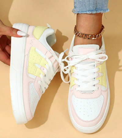 GlowWalk – Elegancia deportiva en cada paso
