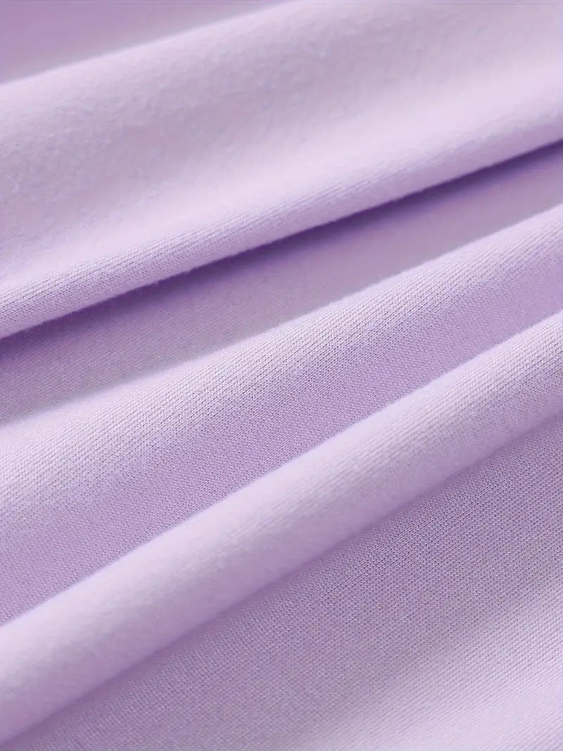 Tissu en coton lavande doux, texture lisse, drapé élégant. Idéal pour vêtements, décoration intérieure. Couleur tendance, qualité supérieure.