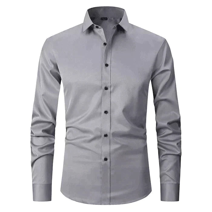 Chemise grise élégante pour homme, manches longues, col classique, boutons noirs, style formel, idéale pour bureau ou occasions spéciales.
