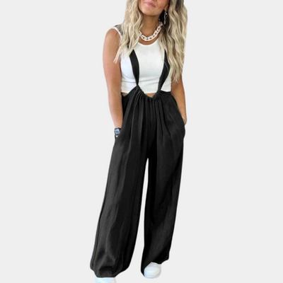 Elegante mono de verano para mujer.