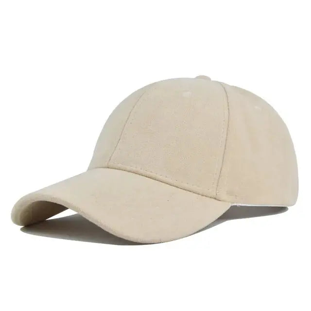 Casquette beige en coton, style décontracté, avec visière incurvée. Accessoire de mode unisexe, idéal pour protection solaire et look tendance.