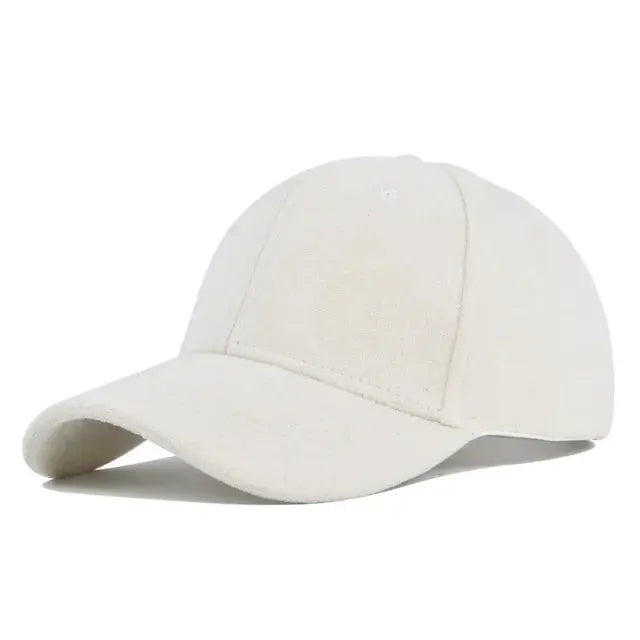 Casquette beige en coton, style décontracté, visière courbée, idéale pour mode urbaine et protection solaire. Accessoire tendance et polyvalent.