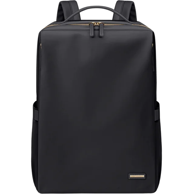 Sac à dos noir élégant, design minimaliste, avec fermeture éclair dorée et étiquette en métal. Idéal pour le travail ou les voyages urbains.