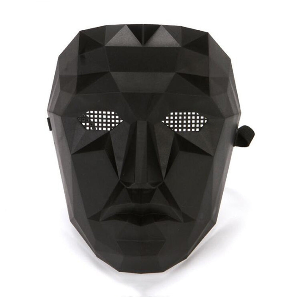 Masque noir géométrique en plastique, design polygonal, style futuriste, idéal pour cosplay, déguisement, événements thématiques, Halloween.