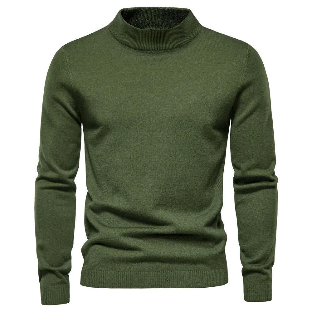 Pull-over vert en laine pour homme, col roulé, manches longues, style décontracté. Mode automne-hiver, vêtement chaud et élégant.
