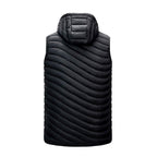Gilet sans manches noir matelassé avec capuche, design moderne et isolant, idéal pour l'hiver et les activités de plein air.