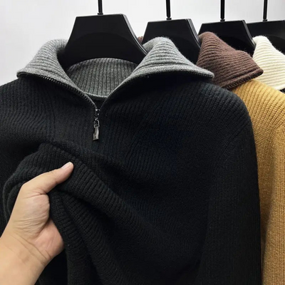 Camisa de hombre con cuello alto y cremallera: deportiva y elegante.
