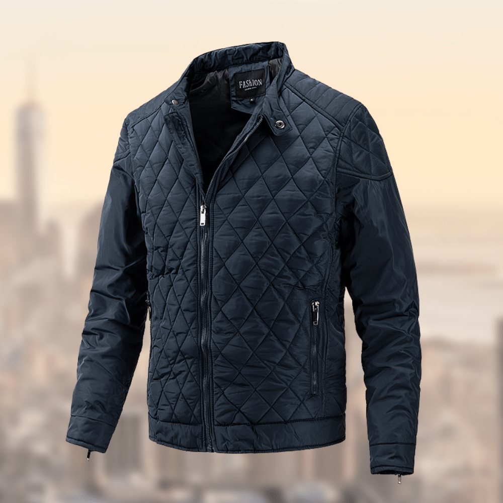 Veste matelassée noire pour homme avec fermeture éclair, col montant et poches zippées, idéale pour la mode urbaine et les tenues décontractées.
