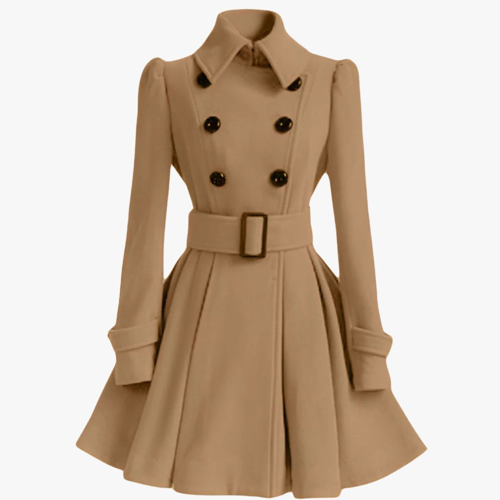 Manteau trench-coat beige élégant pour femme, double boutonnage, ceinture ajustable, manches longues, style automne-hiver, mode chic et intemporelle.