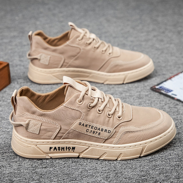 Zapatillas de skate para hombre: ligeras, transpirables y elegantes.