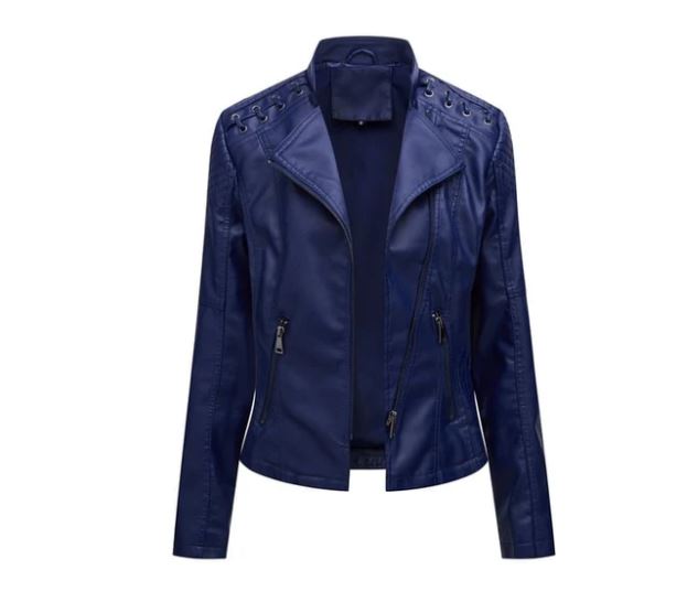 Veste en cuir bleu pour femme avec fermeture éclair, détails lacés aux épaules, style motard. Mode tendance, vêtement automne-hiver.