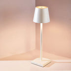 Lampe de table moderne blanche sur pied, design minimaliste, éclairage LED, idéale pour salon ou bureau, ambiance contemporaine et élégante.