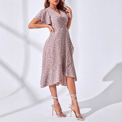 Vestido cruzado floral con escote en V para mujer: un atuendo de verano ligero y elegante 