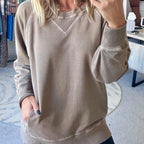 Ribbed knit sweater with side pockets for women