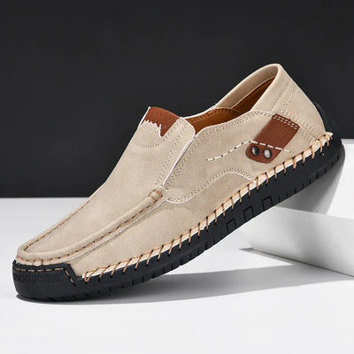 Chaussures en cuir avec semelles antidérapantes