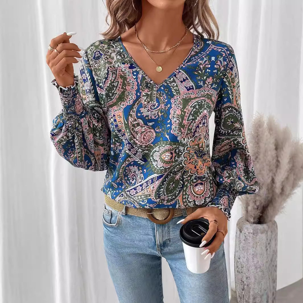 Blusa estampada para mujer con cuello en V: camisa elegante y cómoda con mangas farol.