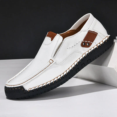 Chaussures en cuir avec semelles antidérapantes