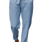 Pantalon en lin bleu clair pour homme, coupe décontractée, idéal pour l'été. Mode masculine, confort, style estival.