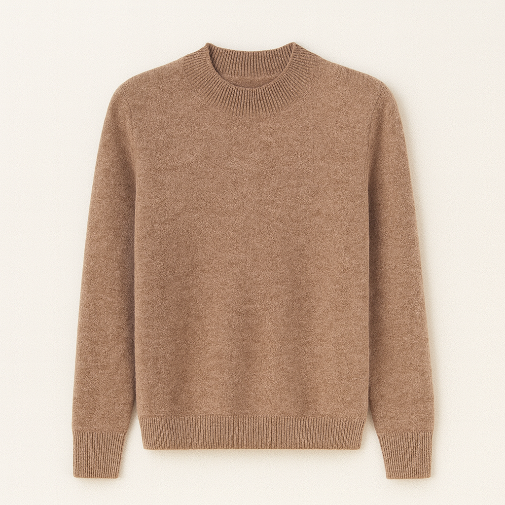 Pull en cachemire beige pour homme, col rond, manches longues, style classique. Vêtement d'hiver élégant et confortable, idéal pour la mode masculine.